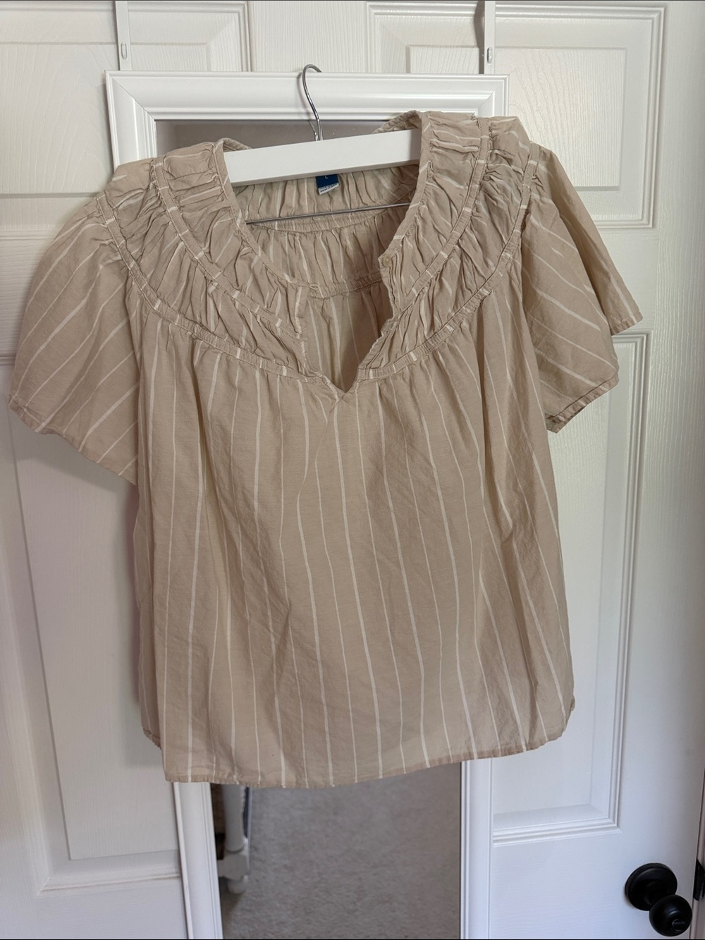 Old Navy Beige Striped Ruffle V-Neck Blouse